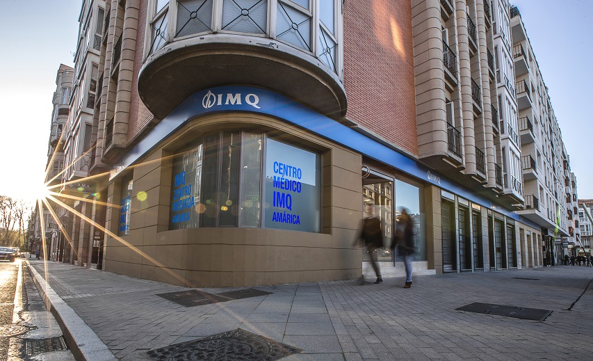 El Deportivo Alavés arranca la pretemporada con los reconocimientos médicos de IMQ